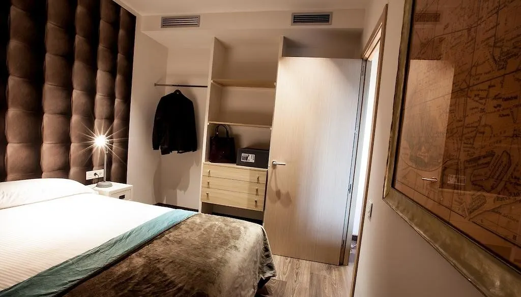 Cosmopolita Apartments Consell De Cent Barcelona