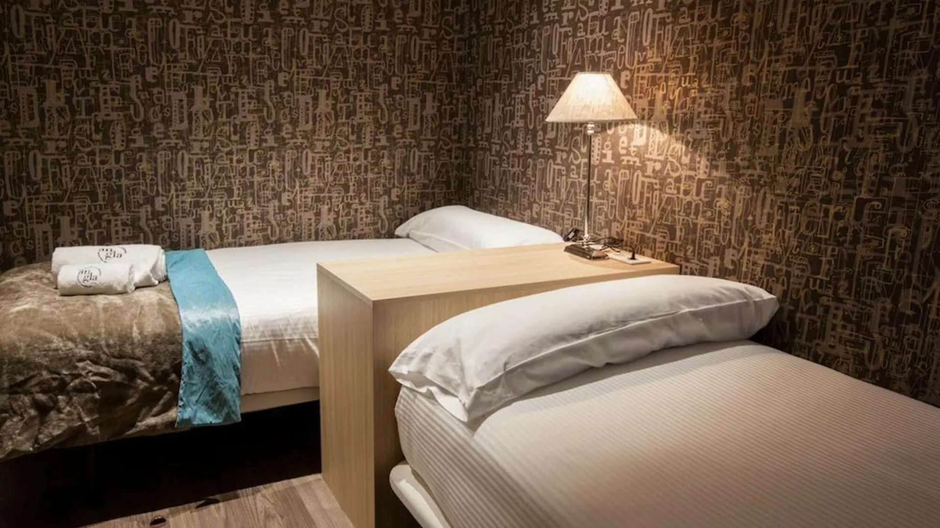 Cosmopolita Apartments Consell De Cent Barcelona