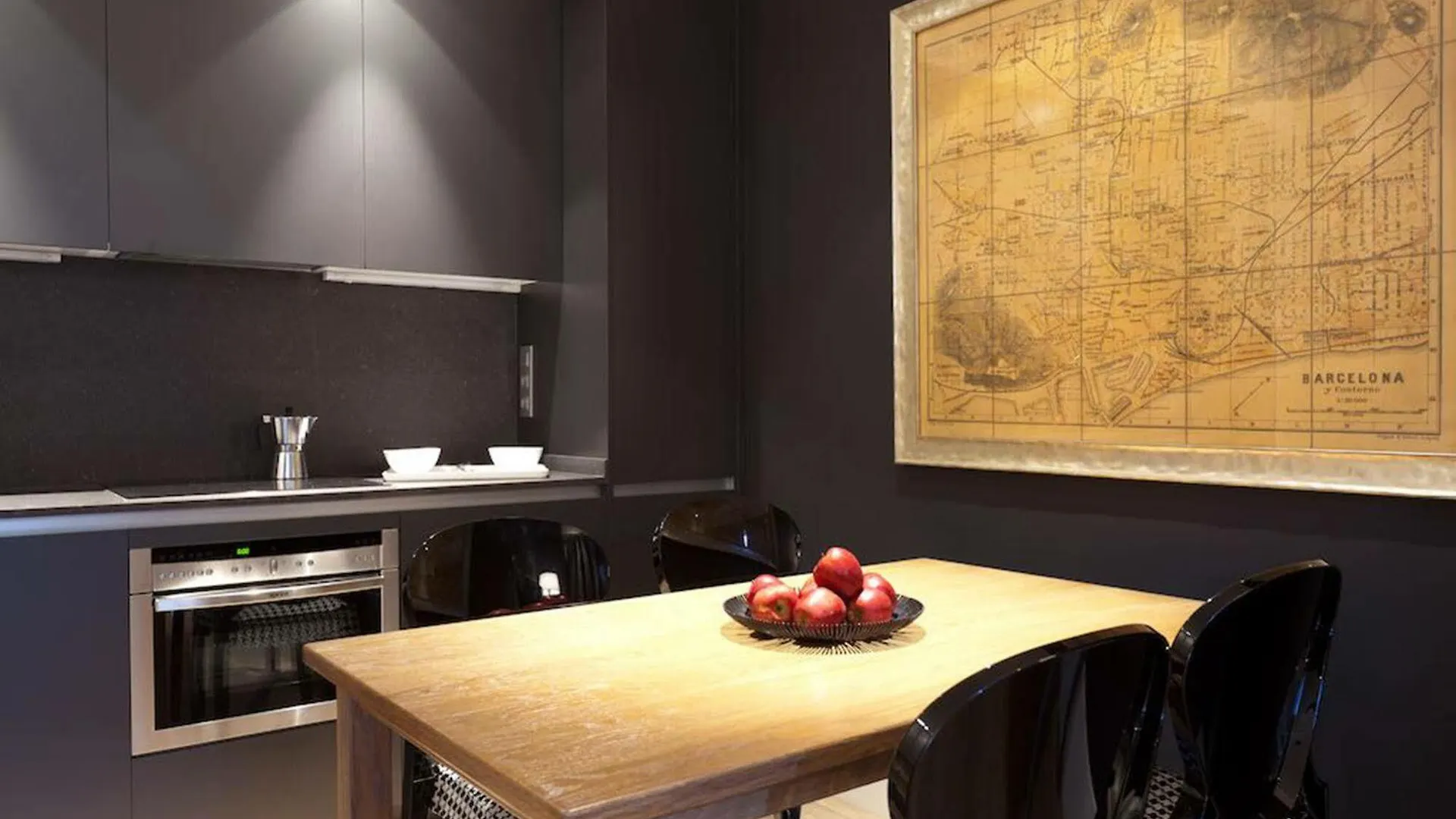 Cosmopolita Apartments Consell De Cent Barcelona